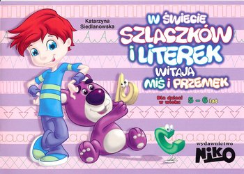 W świecie szlaczków i literek witają miś i przemek